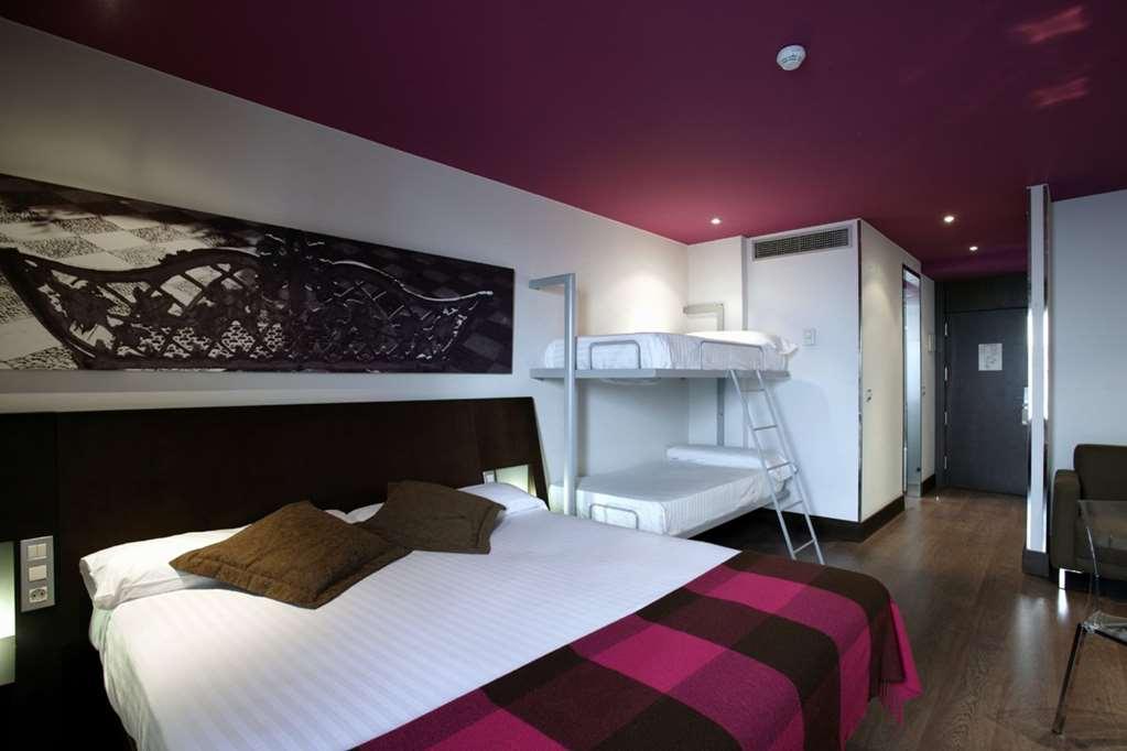 Petit Palace Marques Santa Ana Seville Room photo